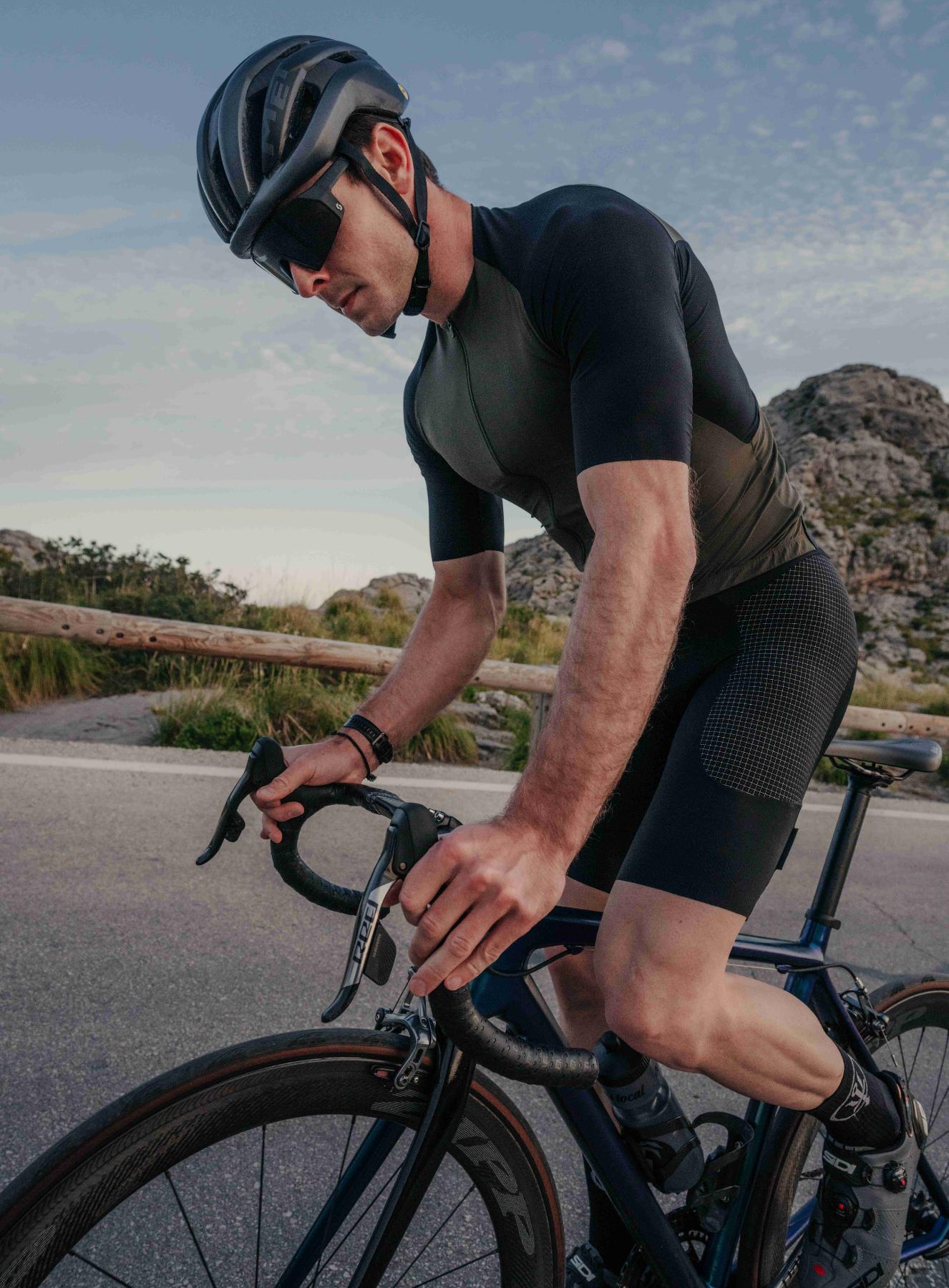 Force Cadence Cycling Range | Cycling Jerseys & Shorts | ThruDark
