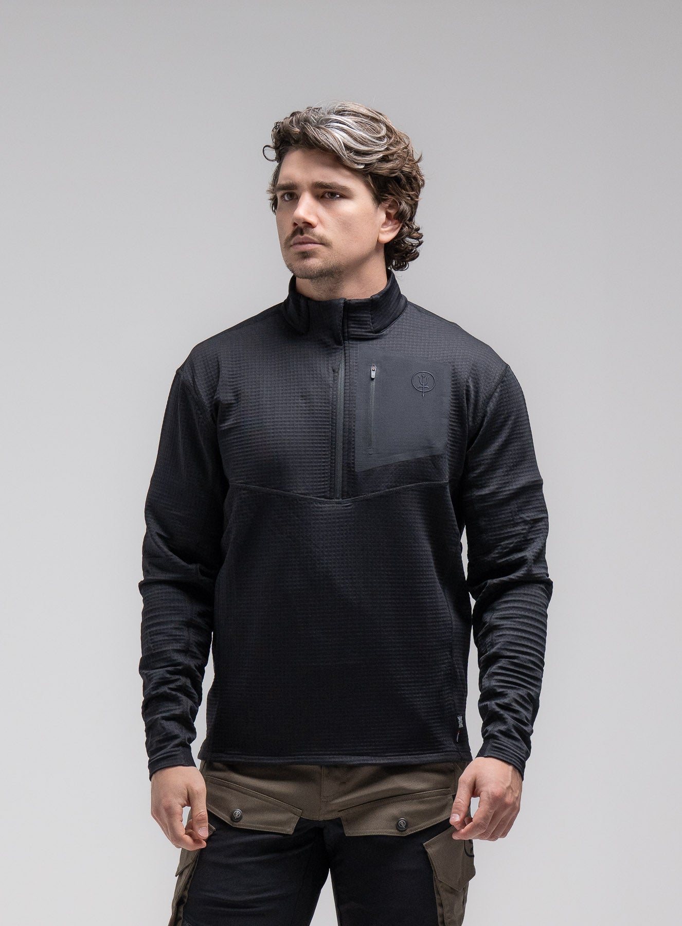 tech fleece half zip