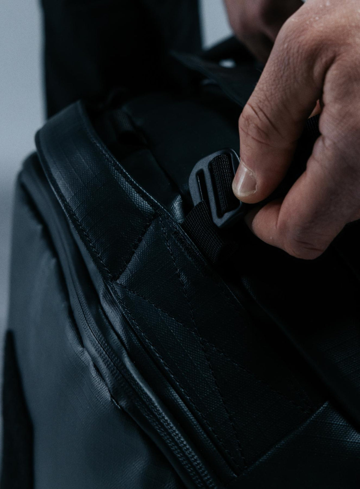 A studio shot of Citadel 80L Duffel Bag in Obsidian Black (SS)