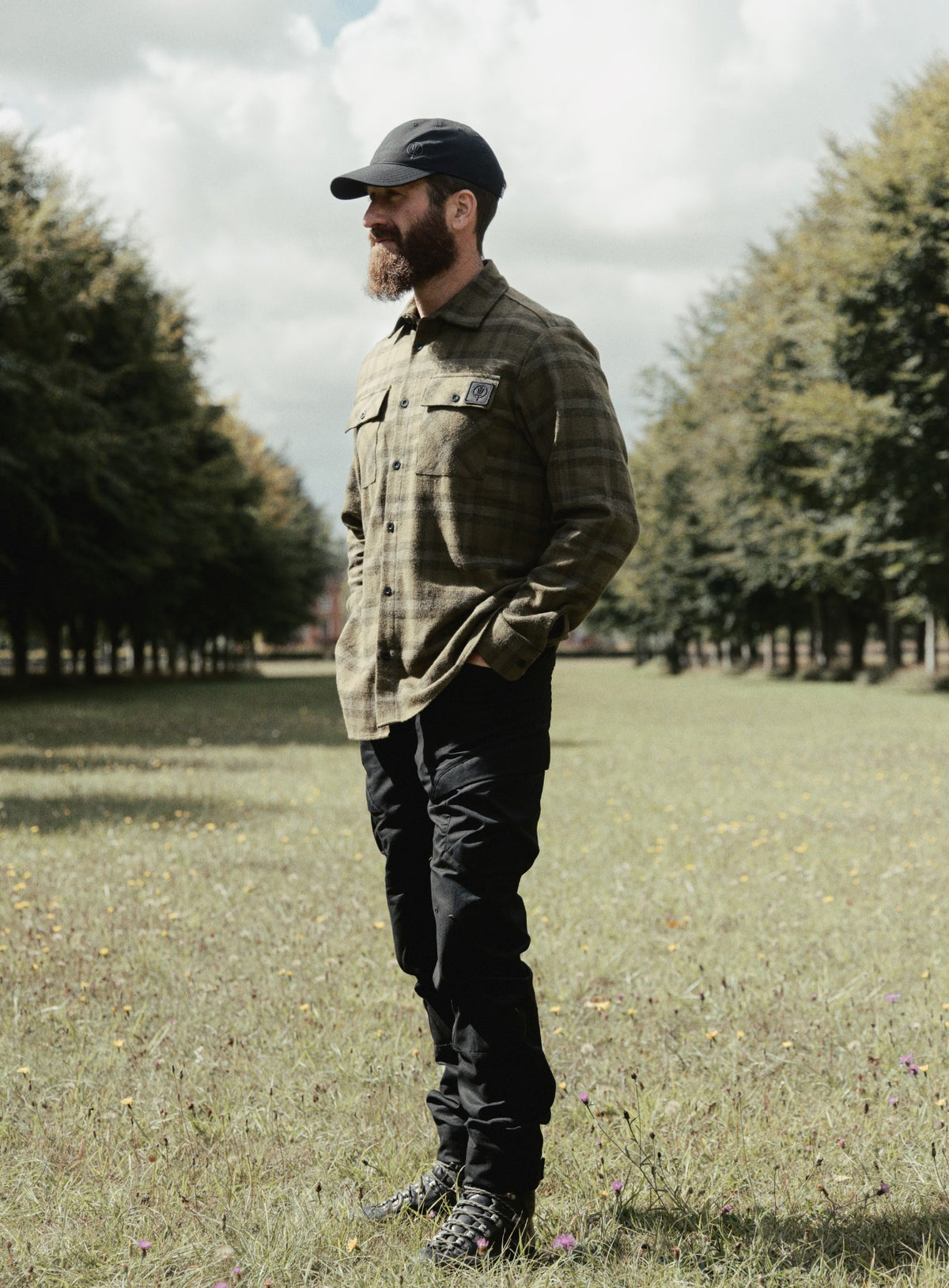 An in the field image of Men's HeriTech Badlands Flannel Shirt in Khaki (ITF)
