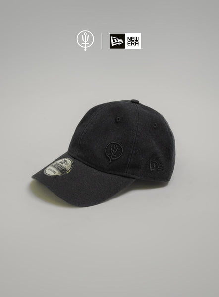 New Era 9twenty Canvas Cap in Black | ThruDark