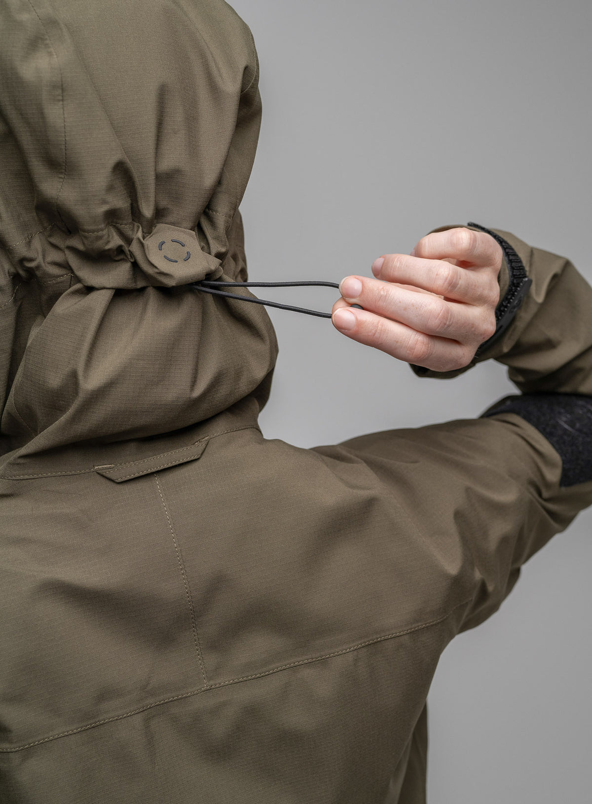 Adjustable & Helmet Compatible Hood