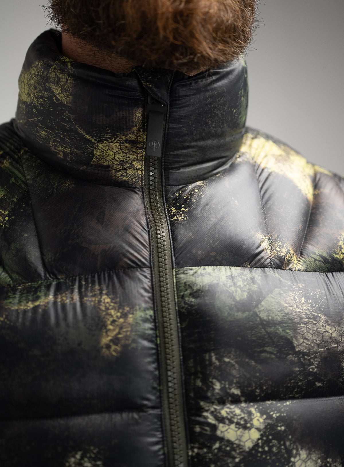 YKK® Zip with High Protective Collar