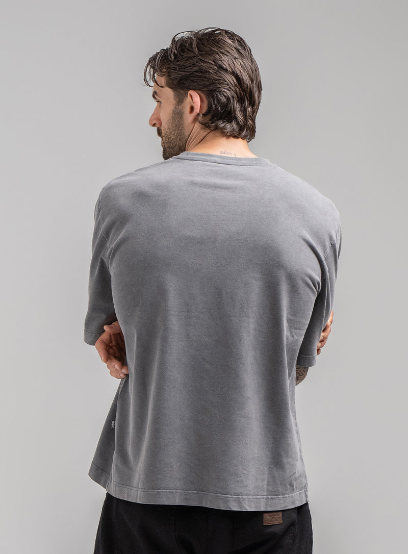 DISSIDENT WASHED T-SHIRT