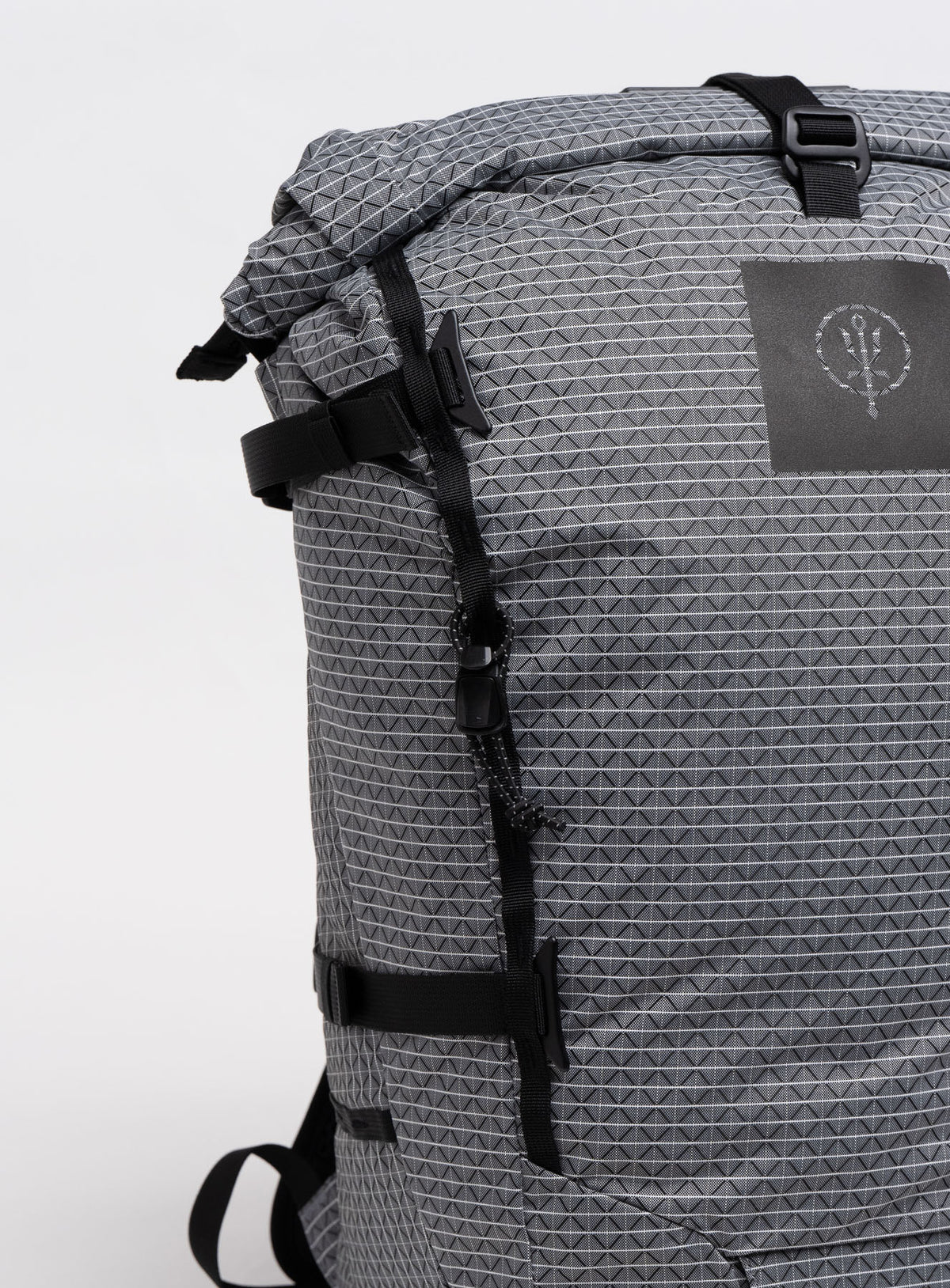 Detachable Side Compression Straps (Upper and Lower)