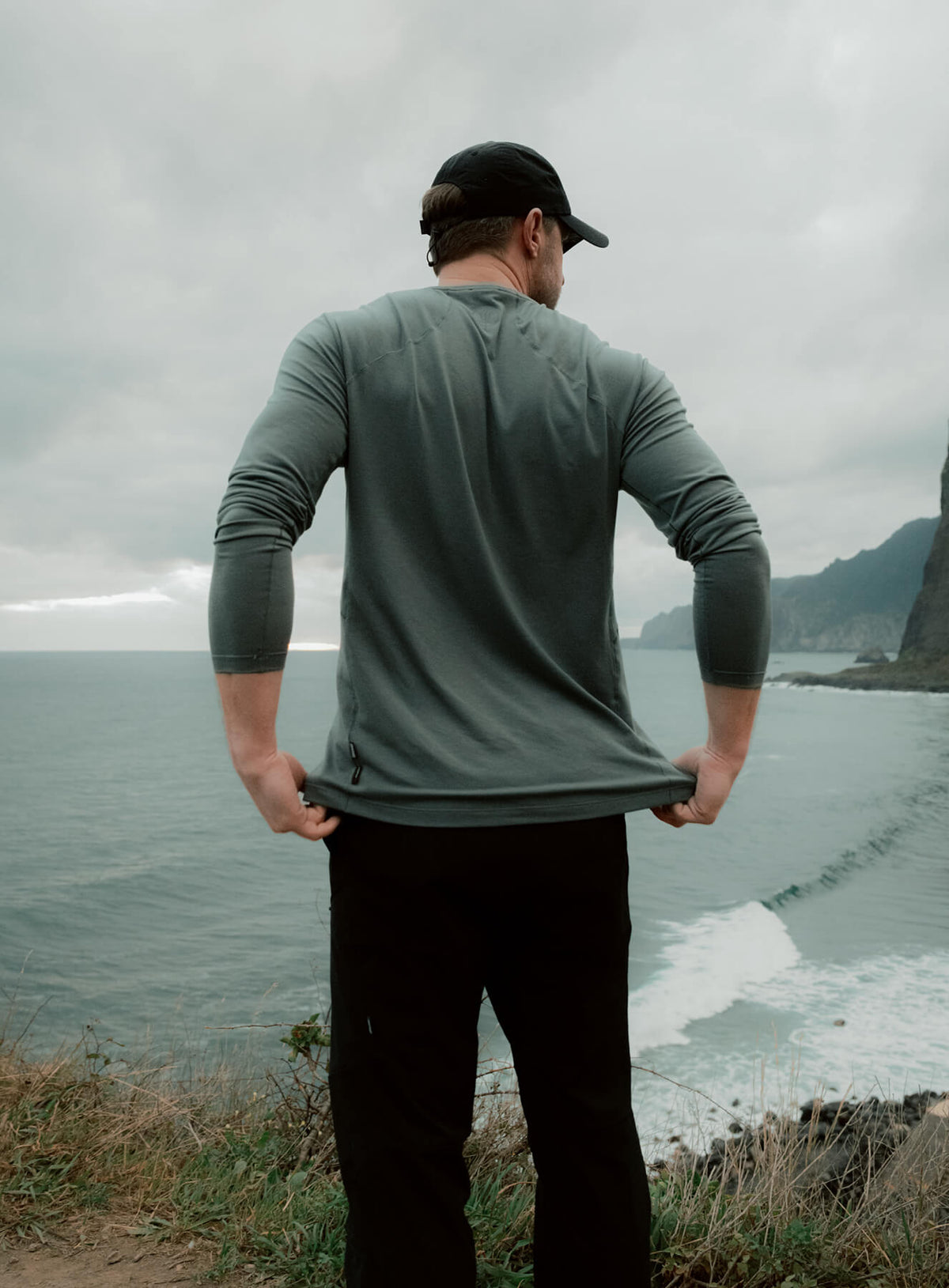 An in the field image of Oryon Delta Long Sleeve T-Shirt Lite in Steel Blue (ITF)