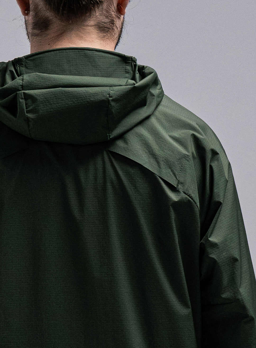 ThruDark Men's Green Oryon Windguard | Lightweight, Packable & UPF 50