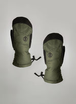 Hem Cut Out Image of Patriot Mitts In Forest Green (GM)