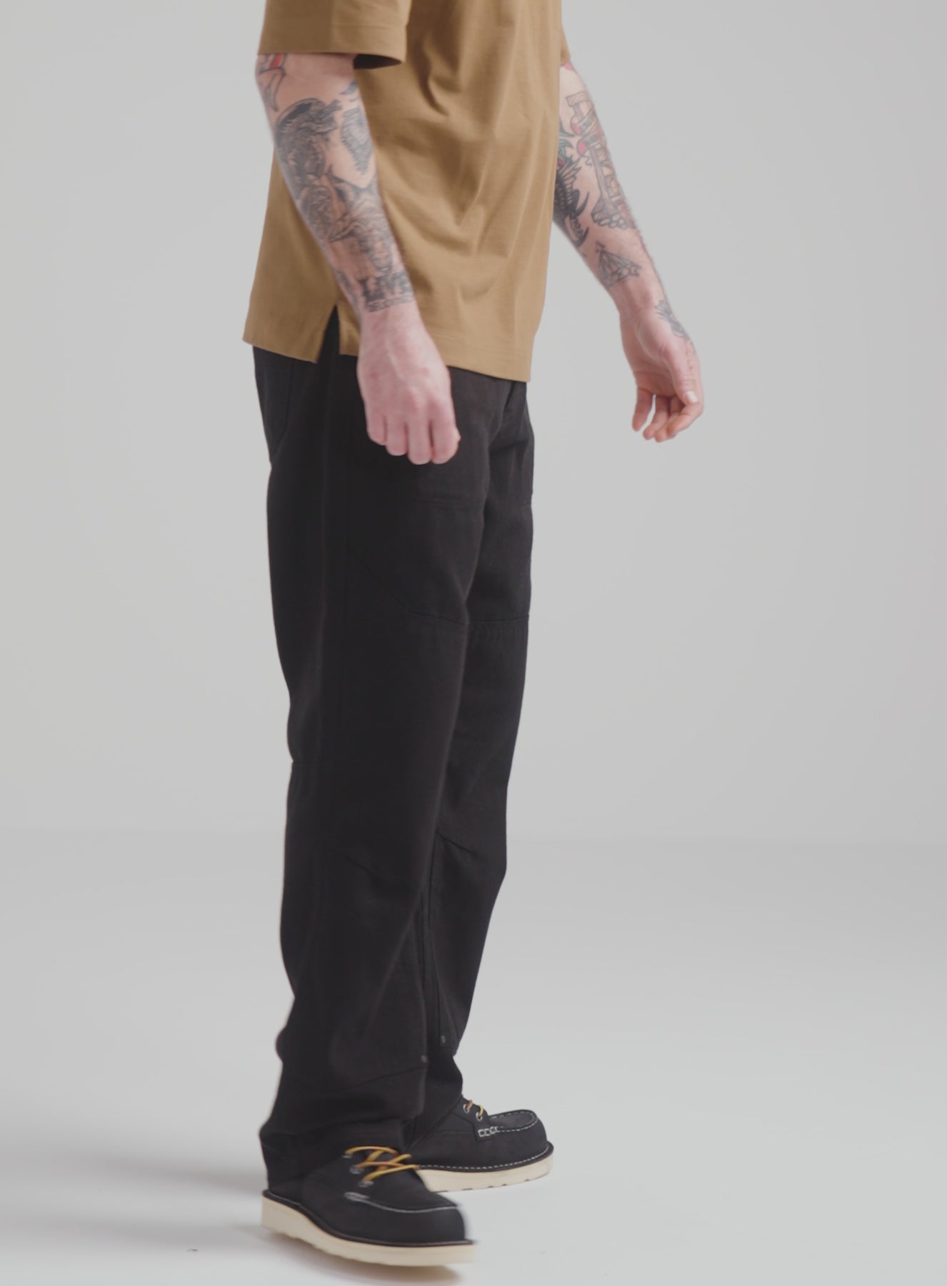 Hem Video Of Dissident Canvas Trousers (Video)