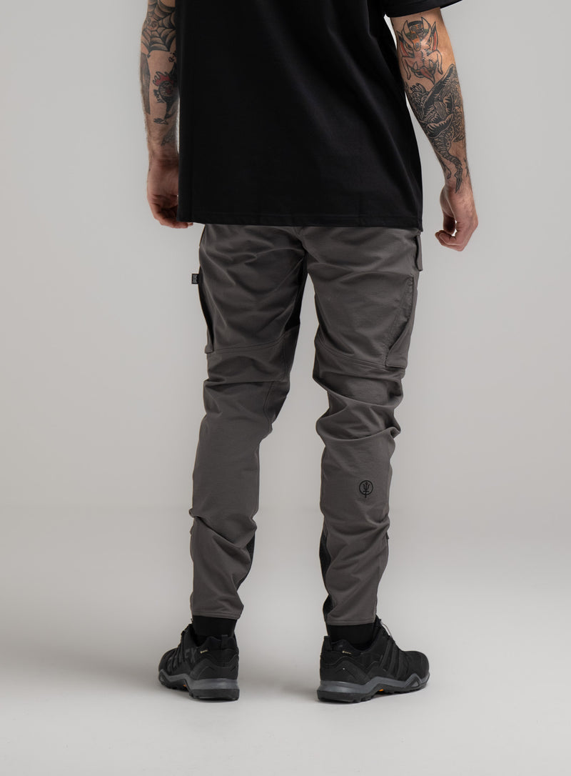 STRIKE PANTS